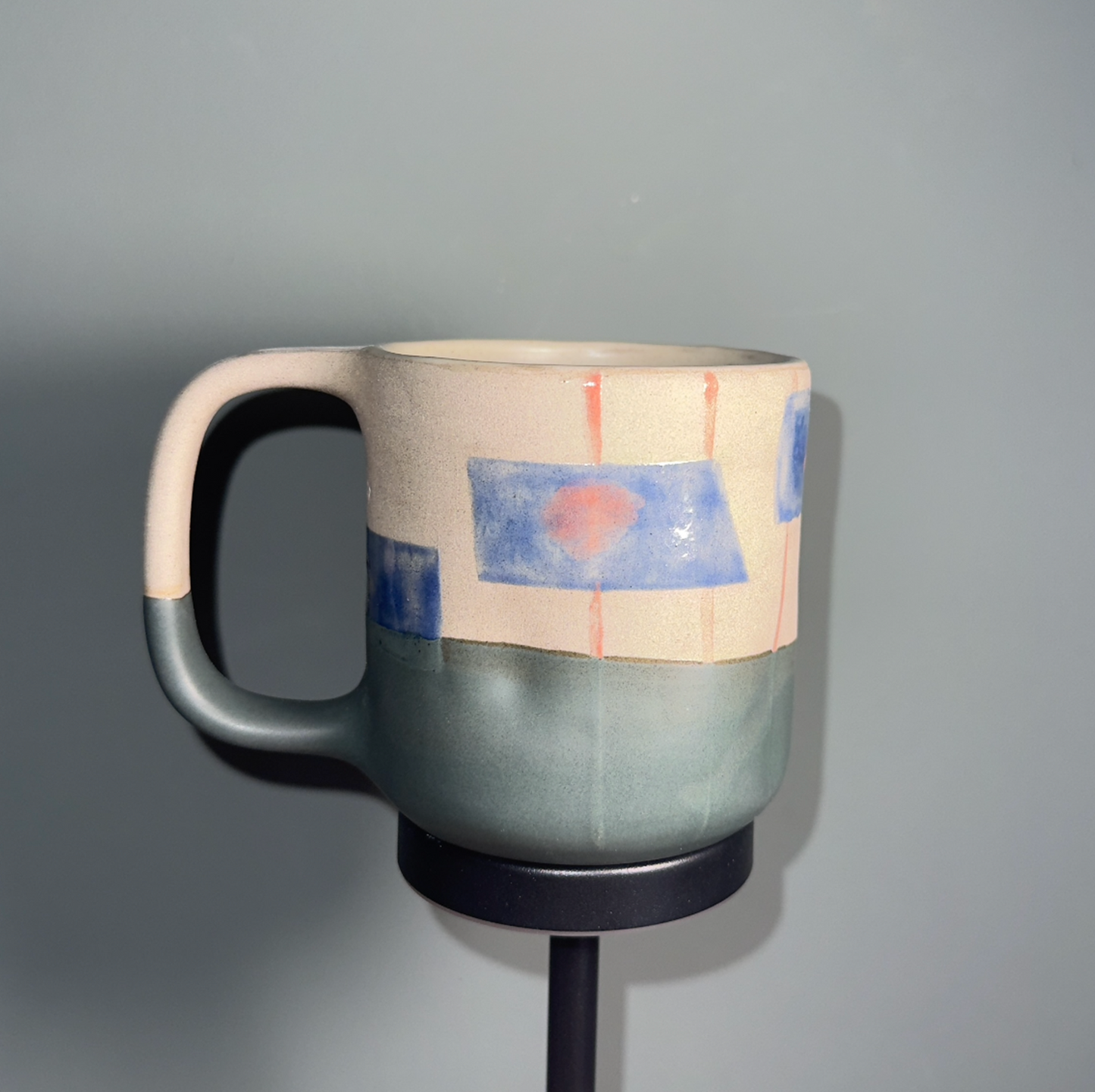 MUG- 1