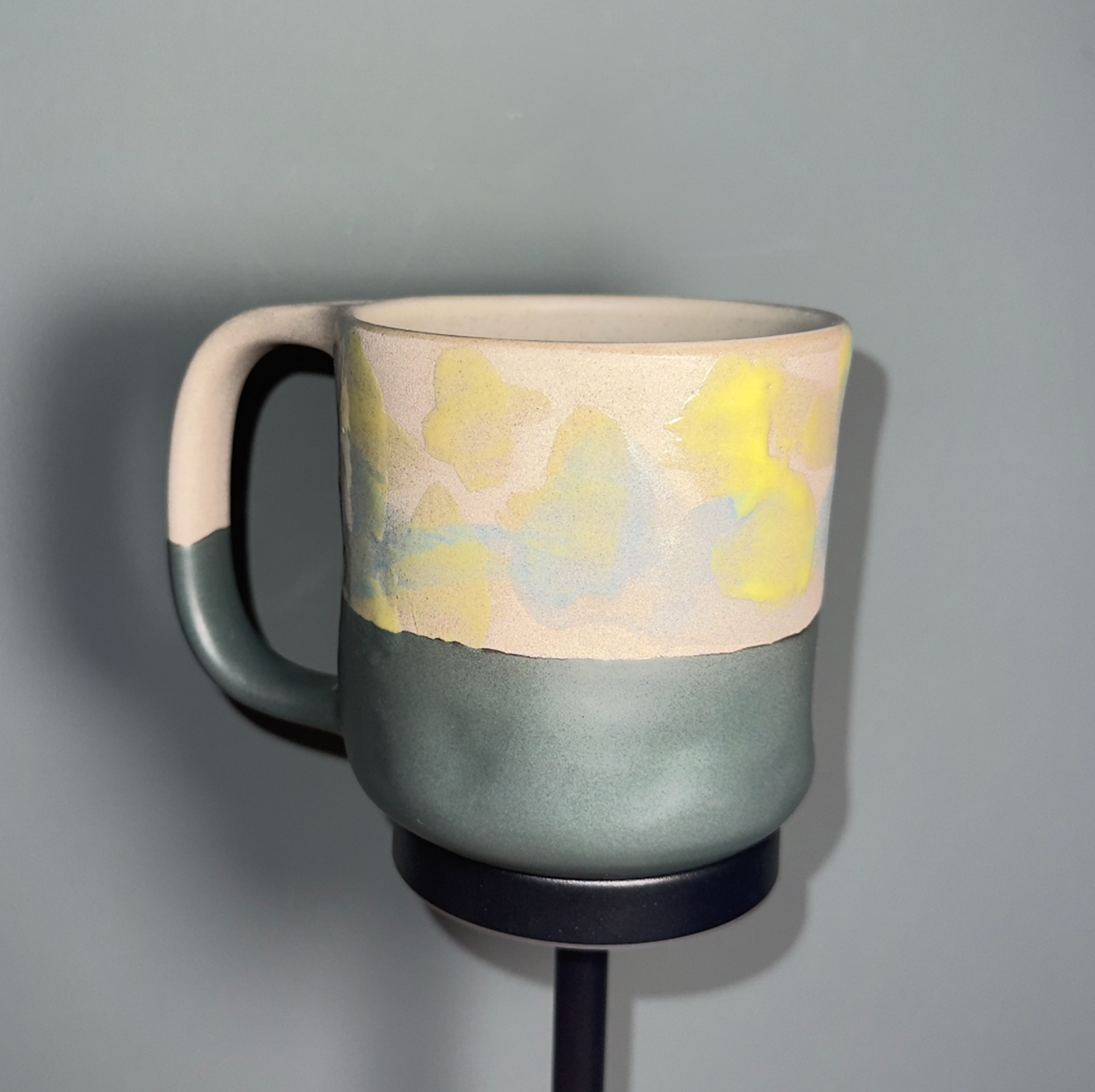 MUG- 2