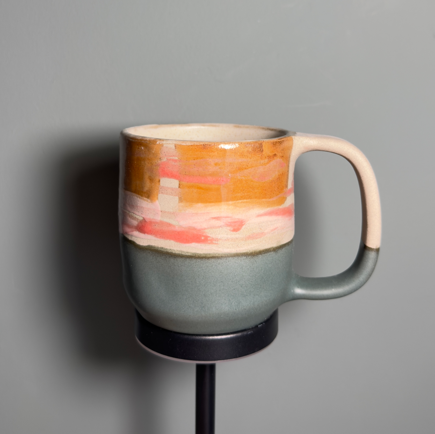 MUG- 12
