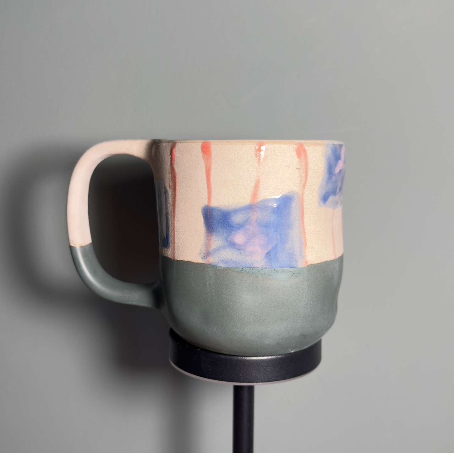 MUG- 16